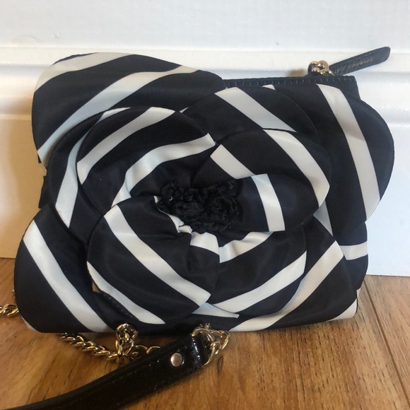 Black and White Striped Kate Spade Flower Bag - Picture 2 of 4